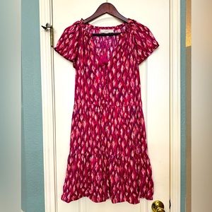 Fun summer dress! Size M. Gorgeous pinks and oranges. Light and airy